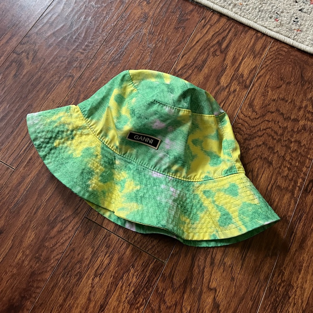 Ganni Women's Tie-Dye Bucket Hat Green Yellow Size M/L